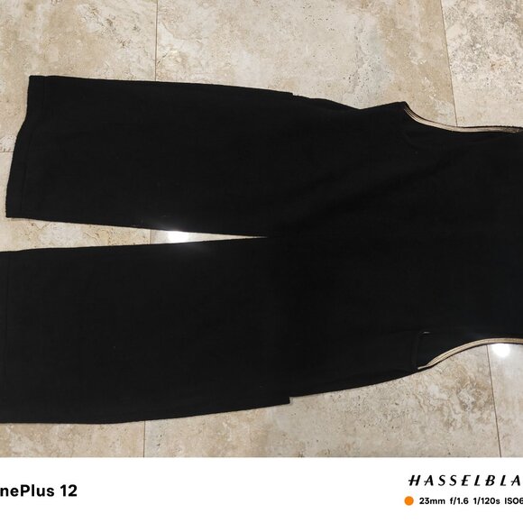 BCBG Long Cardigan - Picture 2 of 2